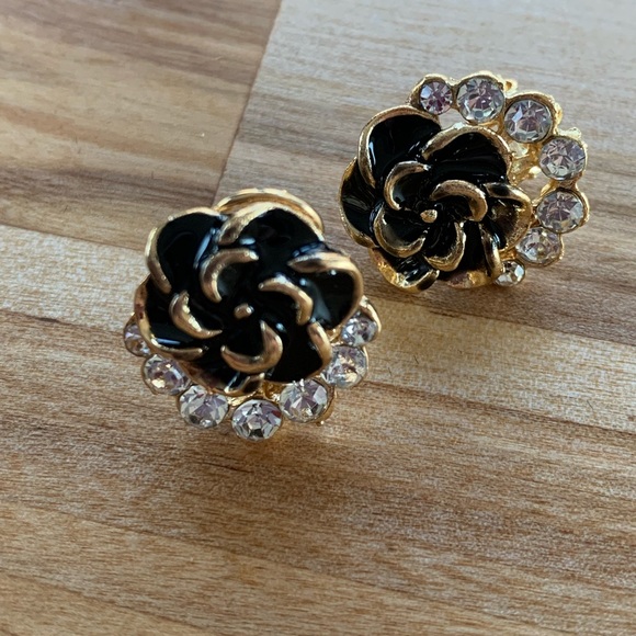 Black & Gold Roses Clear Crystal Fringe Earrings - Picture 7 of 10